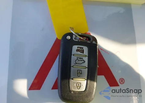 2012 Hyundai Veloster Base W/Black z USA, uszkodzony, nr VIN KMHTC6AD1CU023529